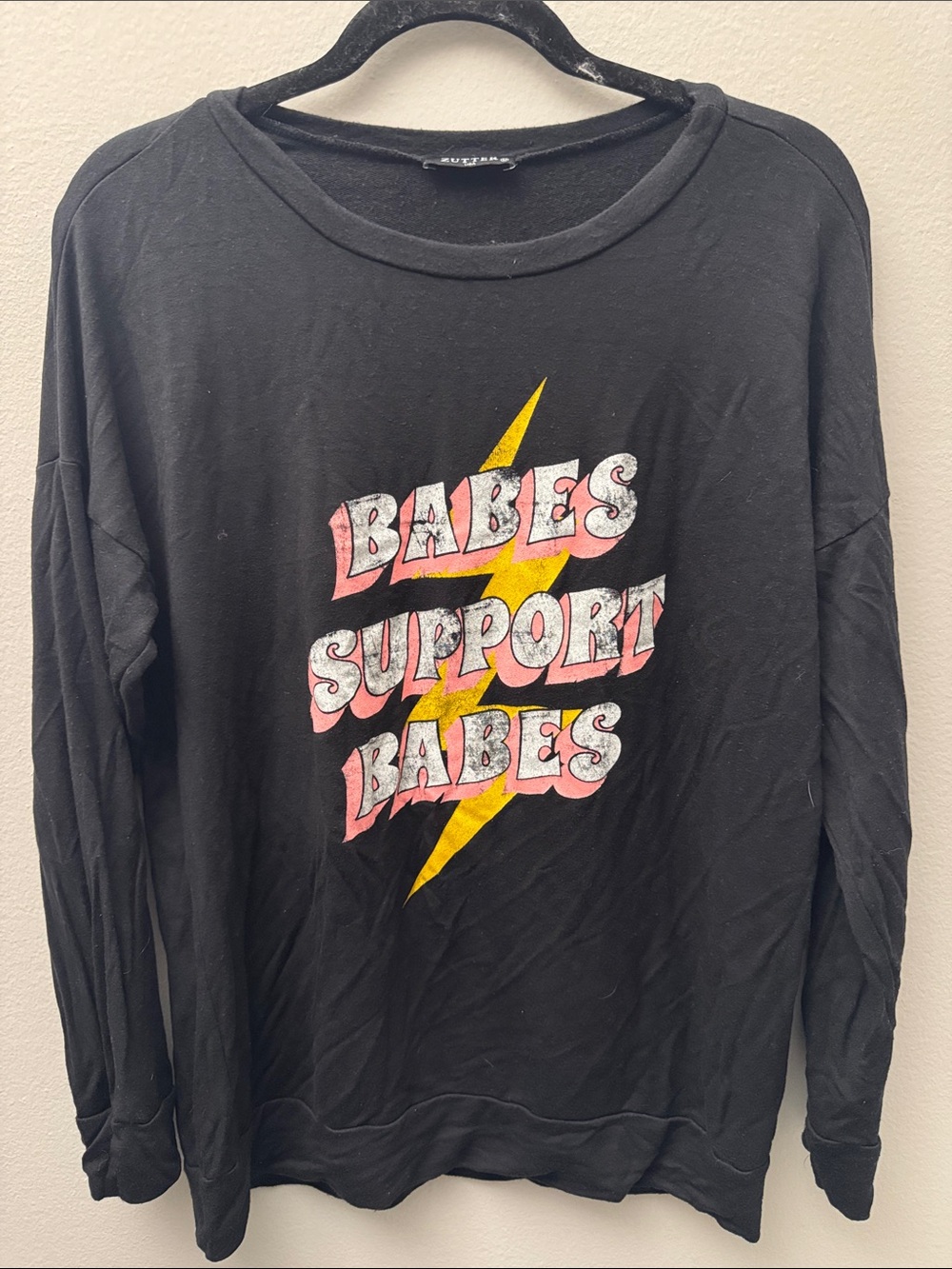 Babes Support Babes Black Graphic Long-Sleeve women’s top